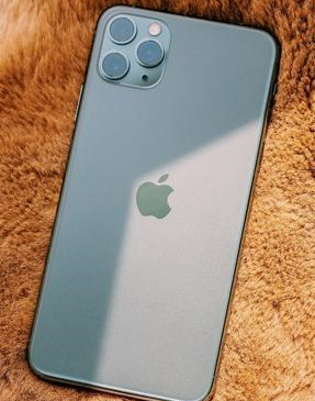 阎良苹果维修点分享iPhone 11 Pro Max电池发烫特殊问题 